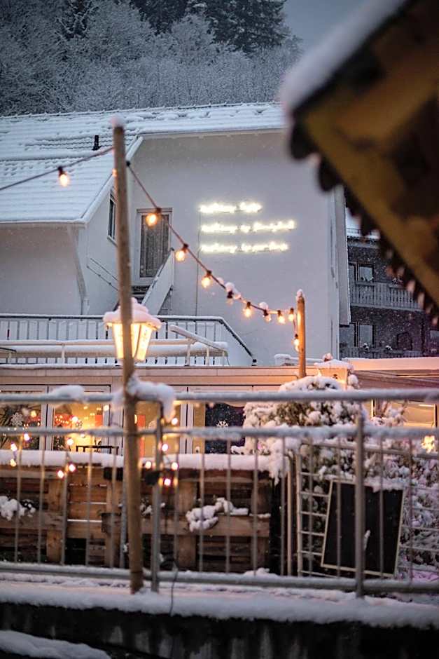 DAS SCHÖNE LEBEN Pop-Up Hotel