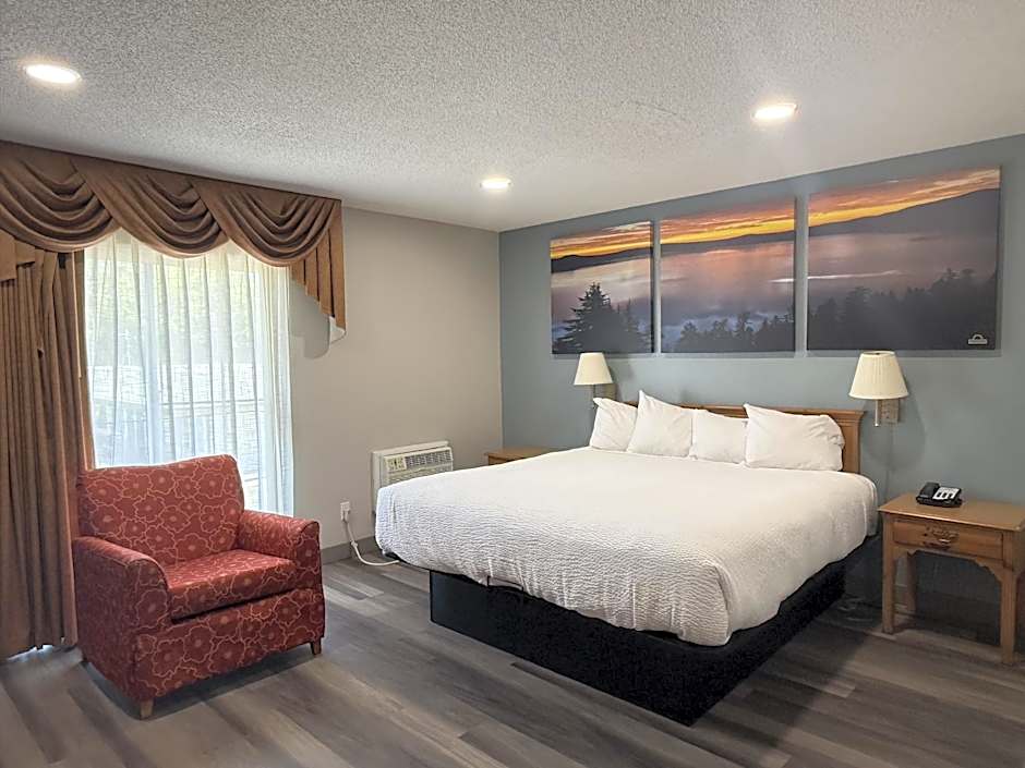 Days Inn by Wyndham Medford