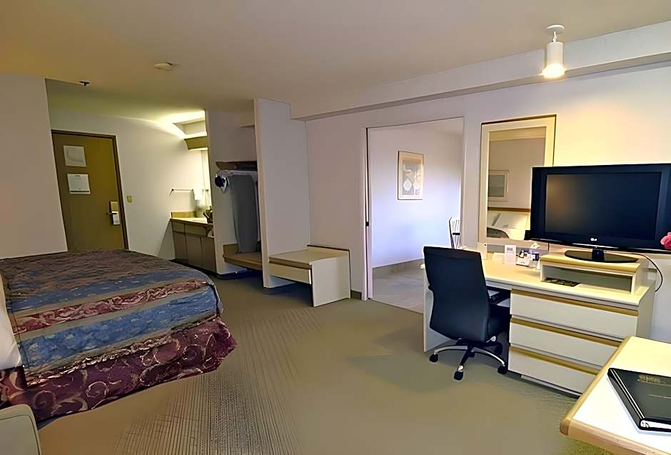 Yuma Inn and Suites