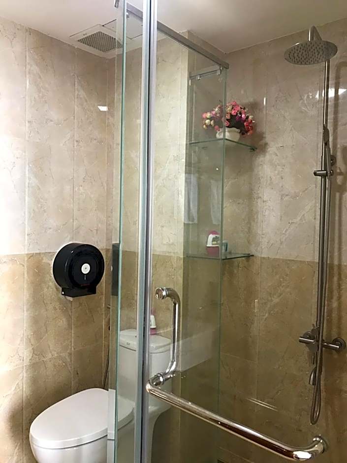 Green Park Hotel