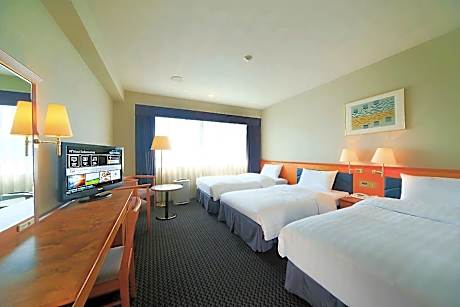 Superior Twin Room (3 Adults) - Non-Smoking