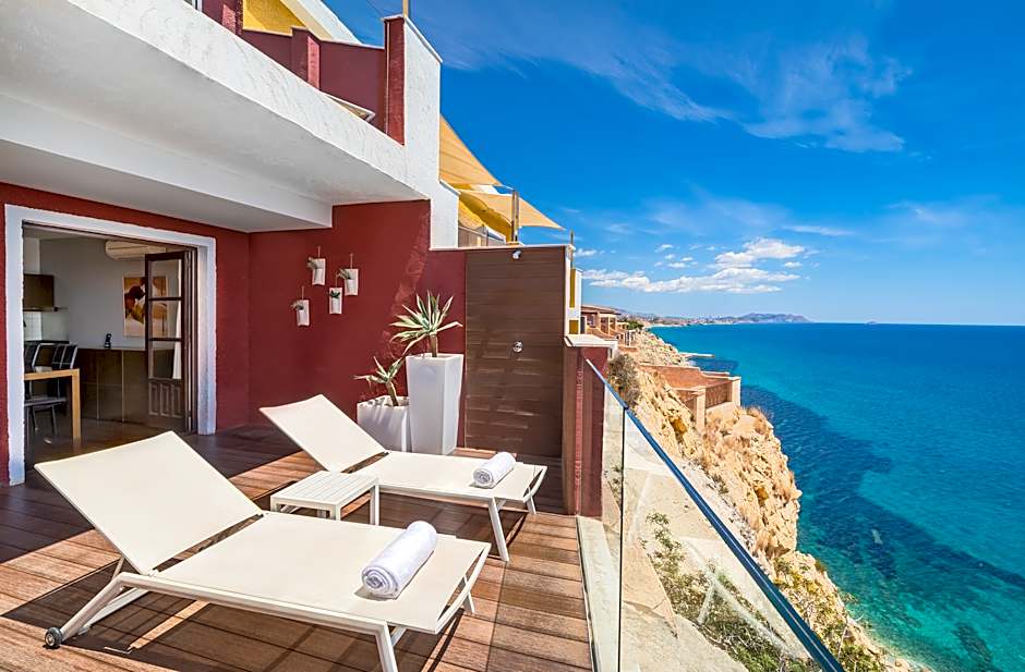 Occidental Pueblo Acantilado