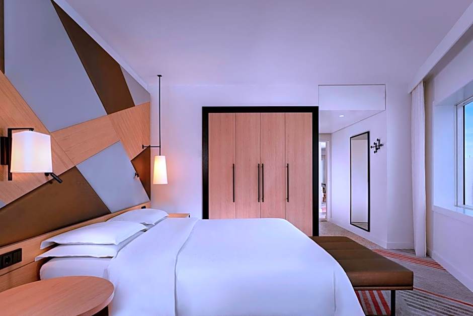 Sheraton Amsterdam Airport Hotel And Conference Center