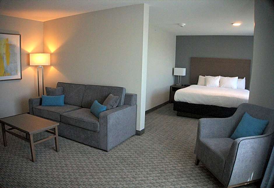 Brookstone Inn & Suites
