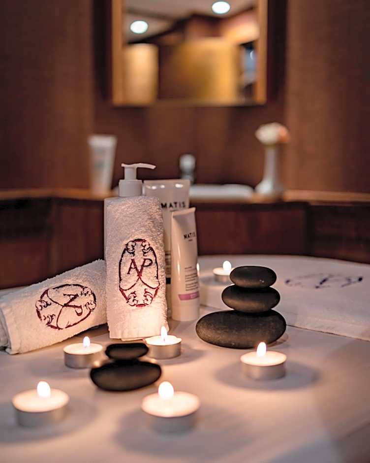 Art Palace Suites & Spa