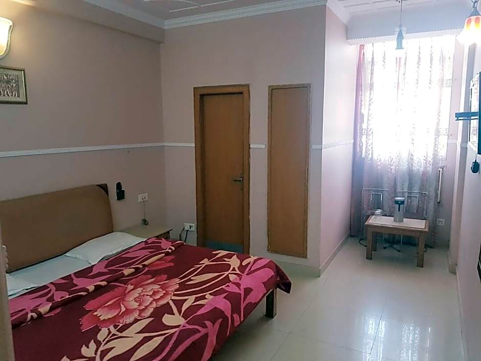 Hotel Queen