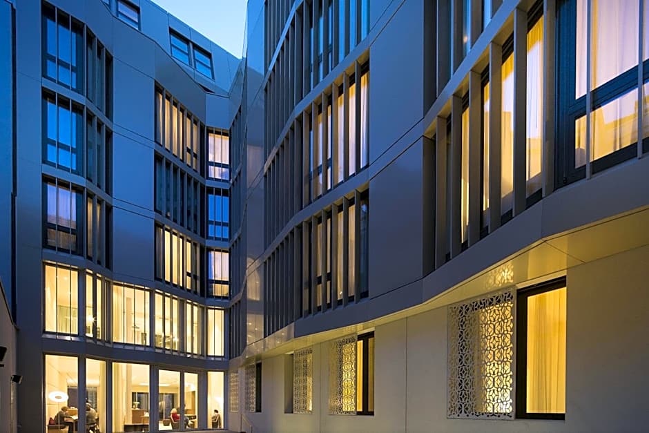 The Passage - Urban Retreat