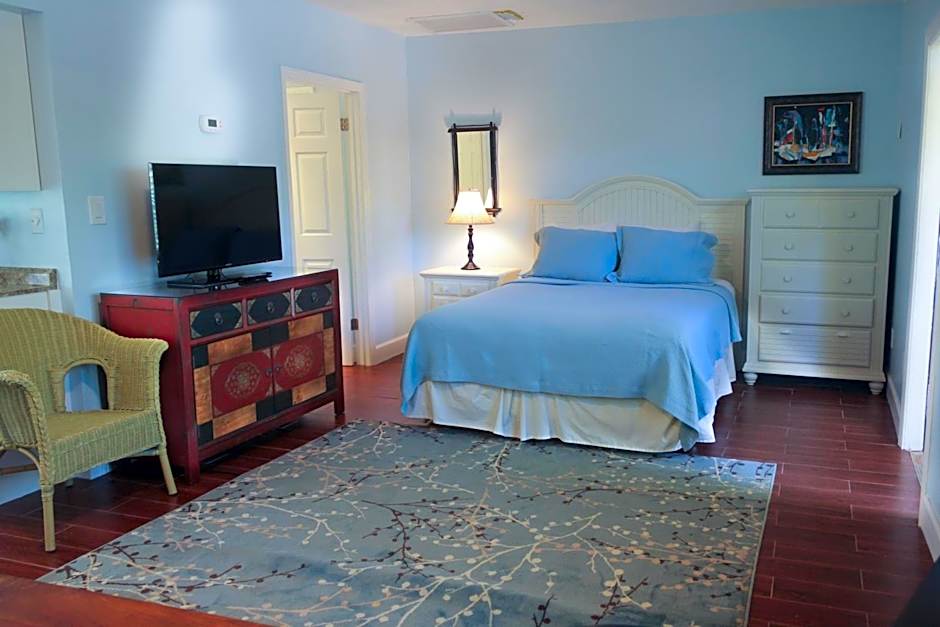 Photo 1 of 12 of 1 Bedroom Apartment