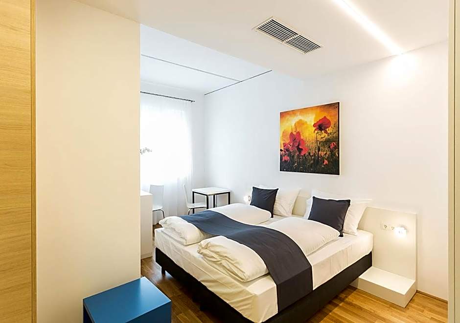 SHOME Hotel Graz I Self-Check-In I Free Parking