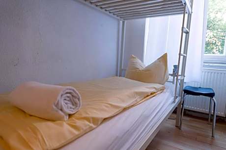 Single Room with Shared Bathroom