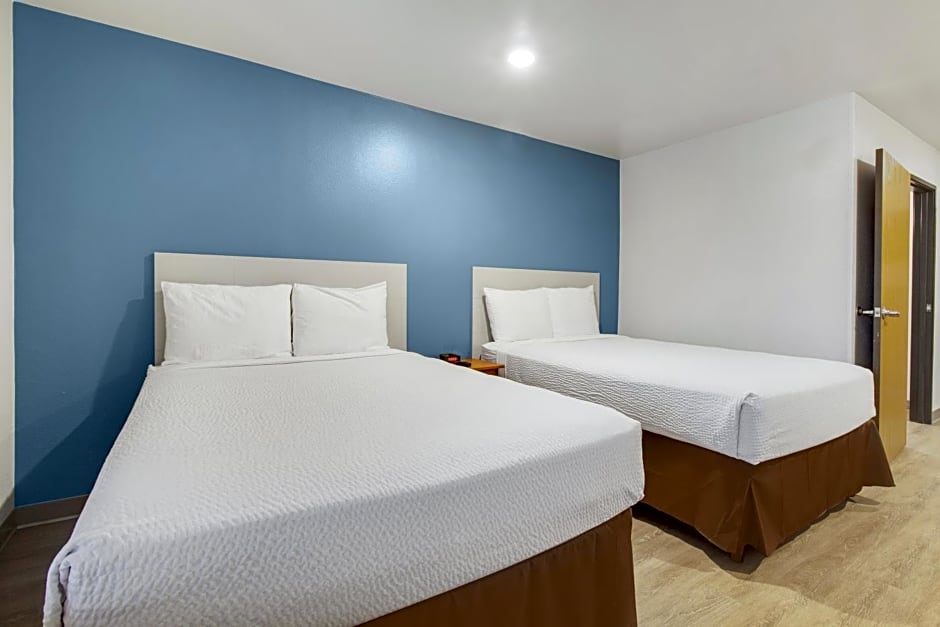 WoodSpring Suites Houston Westchase