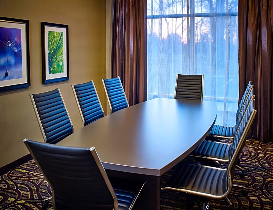 Hampton Inn by Hilton Sarnia-Point Edward