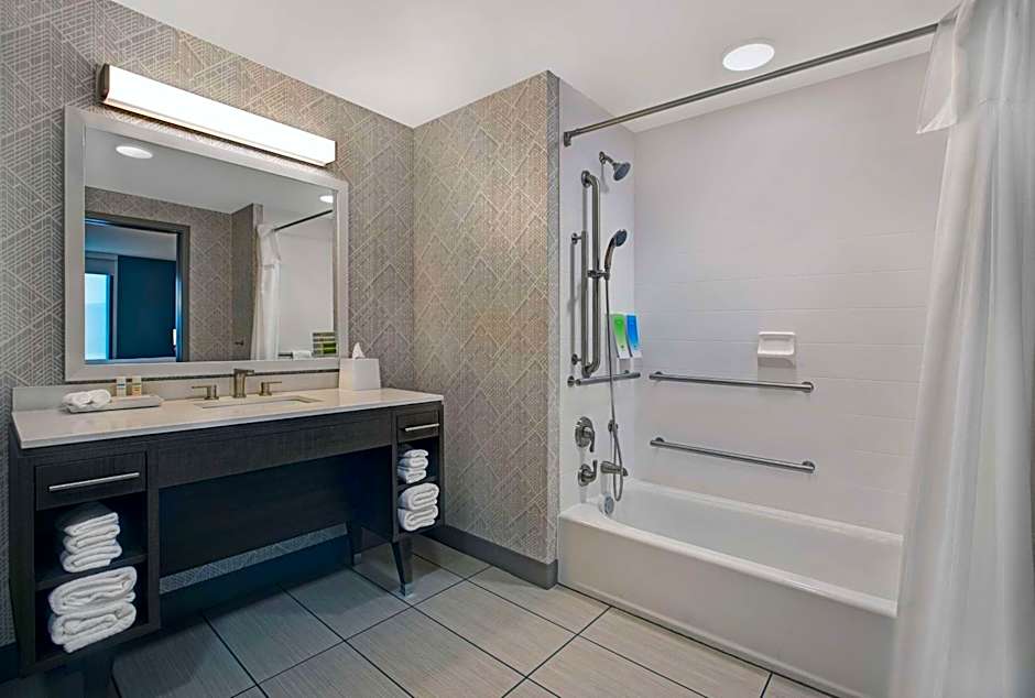 Home2 Suites by Hilton Asheville Airport