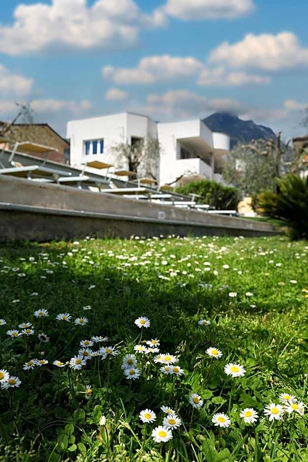 Borgo degli Ulivi Residence di Olympic Garda Lake