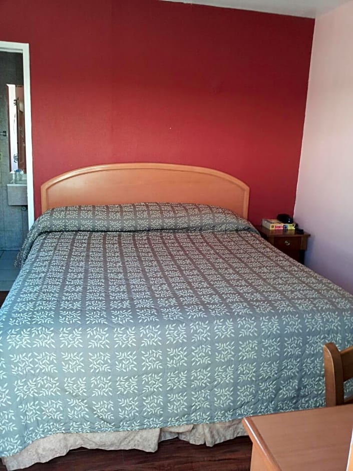 Travel Eagle Inn Motel