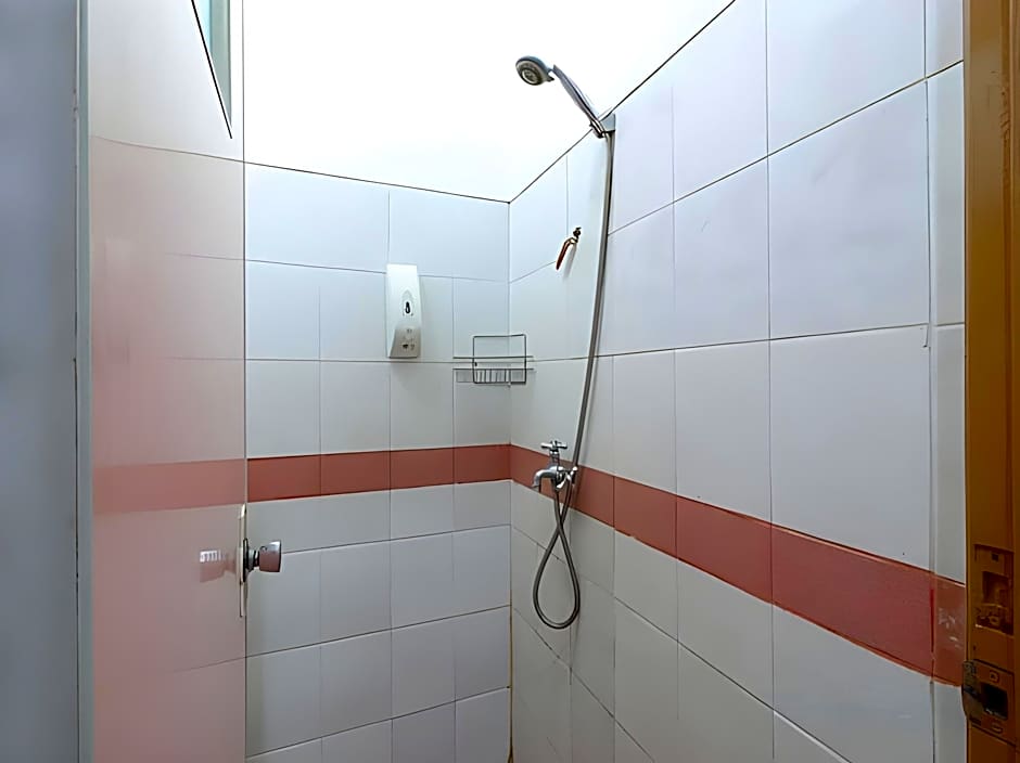 Huswah Transit Hotel