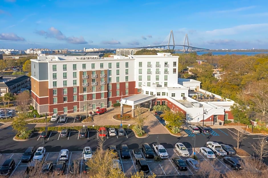 Hilton Garden Inn Charleston / Mt. Pleasant