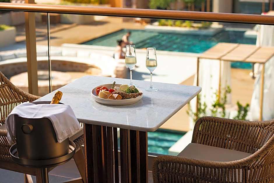 Royal Pearl Island Chios Hotel and Spa