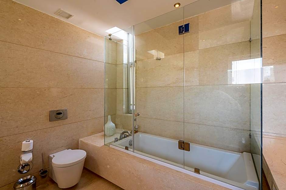 Casa dell'Arte Hotel of Arts & Leisure