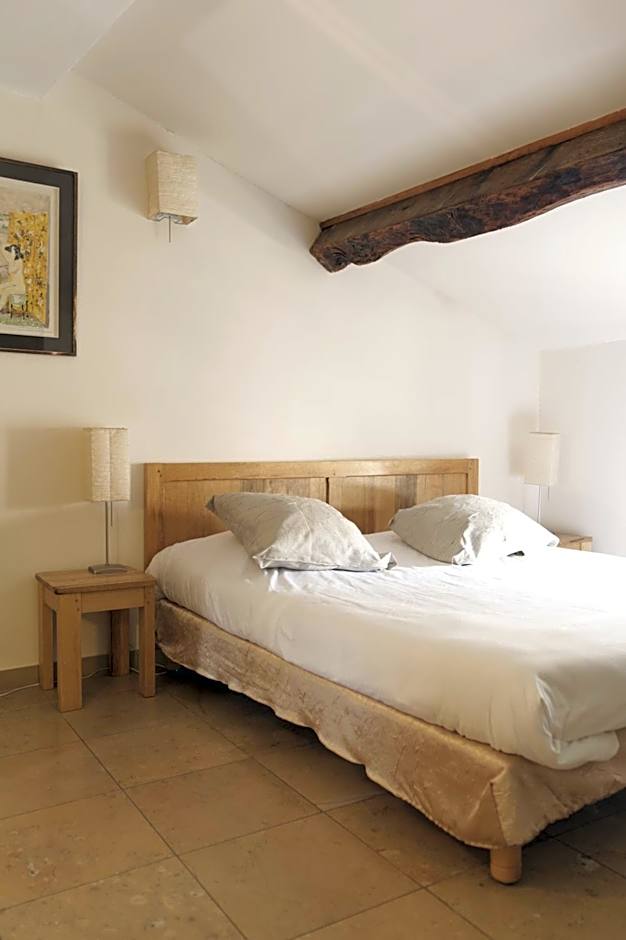 Hôtel la Fête en Provence