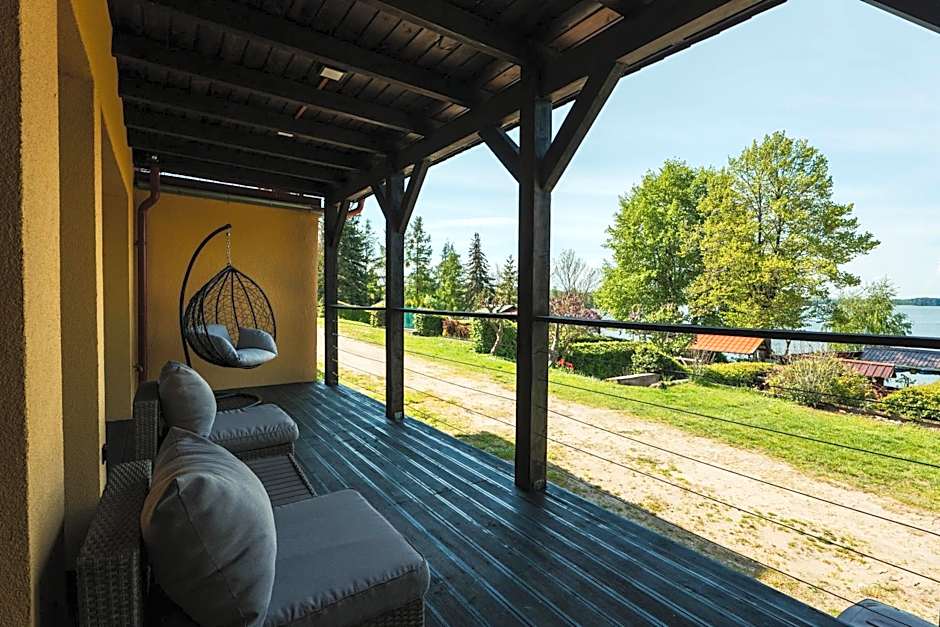 Apartamenty Fuleda nad jeziorem Dobskim Mazury Holiday