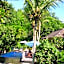 Song Lambung Beach Huts