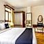 Capital O Hotel Central