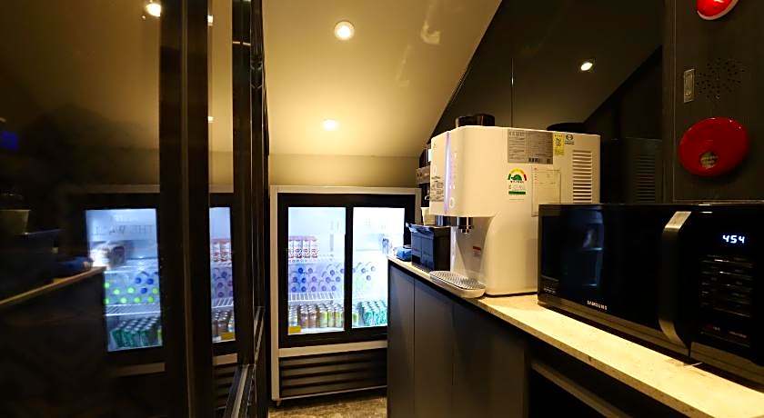 Jecheon The Wall Hotel