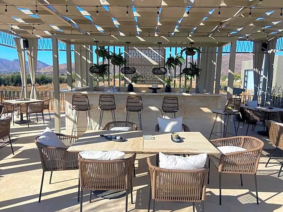 Hotel Andana Winery & Spa