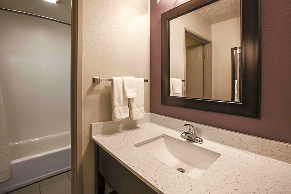 La Quinta by Wyndham North Orem