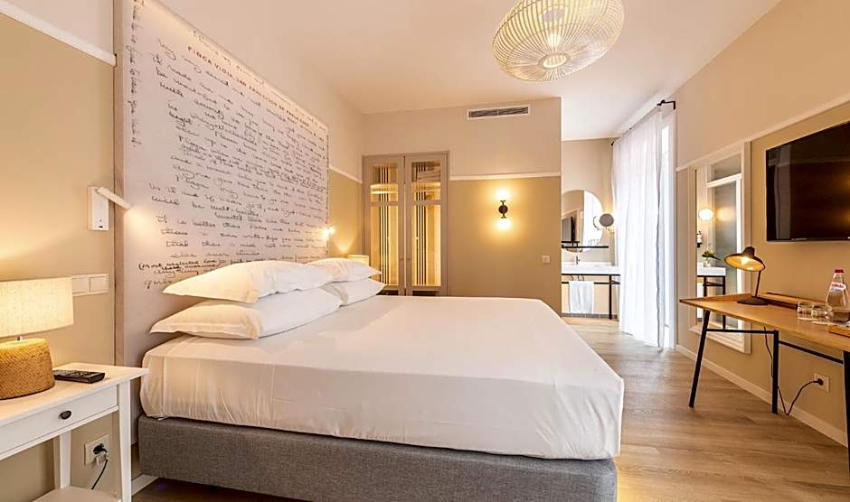 Pestana Fisherman Village