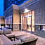 Holiday Inn & Suites Farmington Hills - Detroit NW by IHG