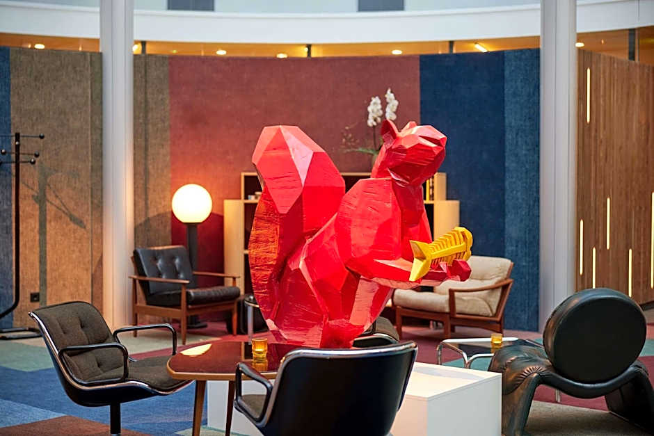 Motto by Hilton Rotterdam Blaak