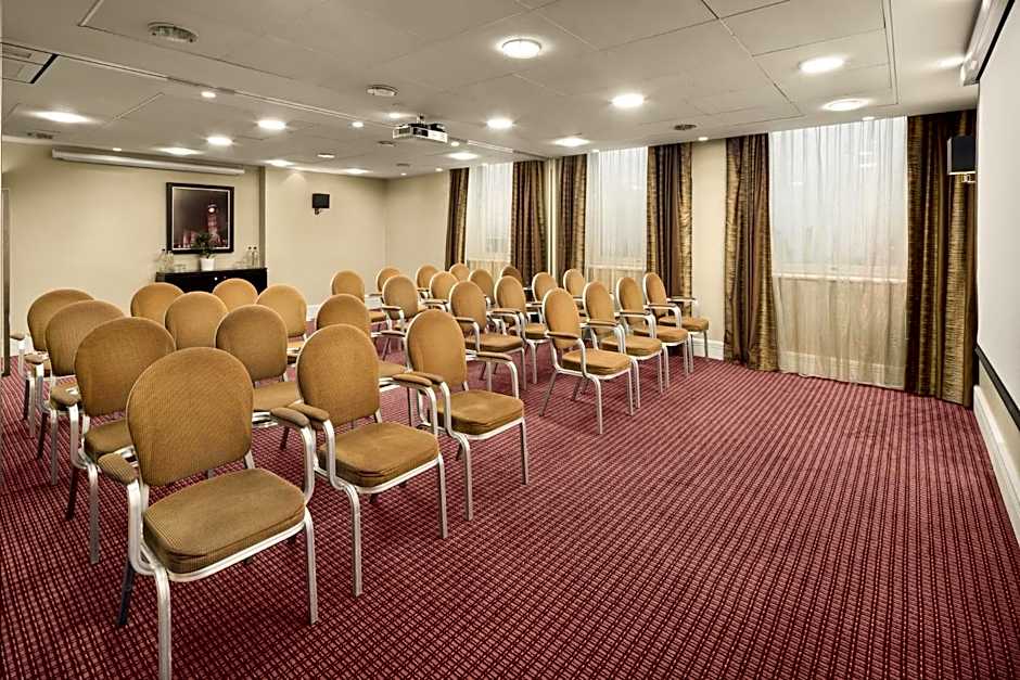 Crowne Plaza London Ealing By IHG