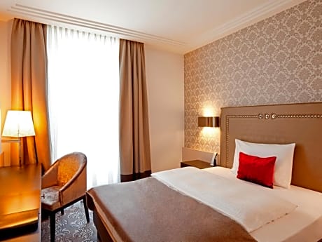 Executive Single Room