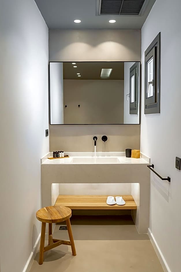 Lemon Suites Santorini