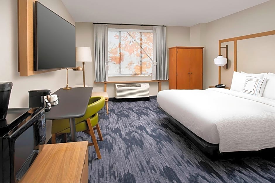 Fairfield Inn & Suites by Marriott Alexandria West/ Mark Center