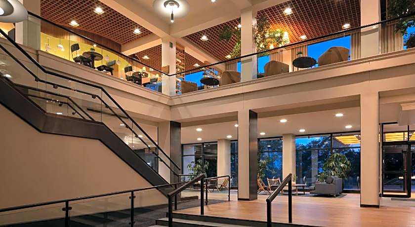Hotel Champlain Burlington Curio Collection by Hilton