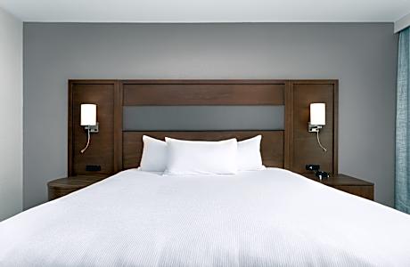 1 King Bed Room With Peloton Bike