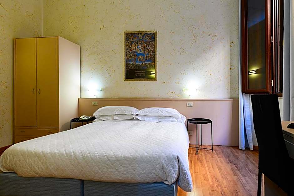 Hotel Julia