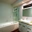 Crest On Barkly Serviced Apartments