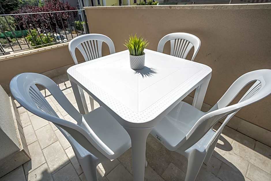 Rimini Bay Suites&Residence