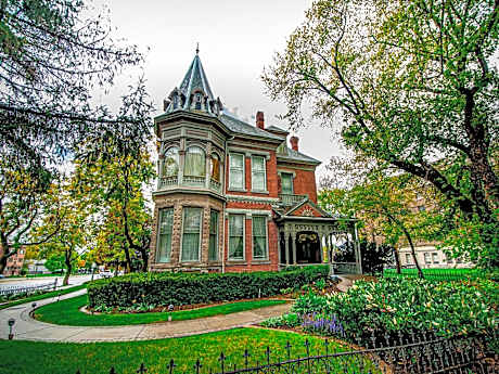 The Anniversary Inn - South Temple