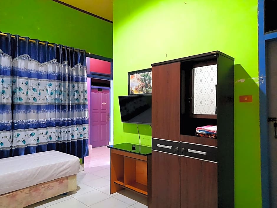 Hotel Rosichan Bau Bau Mitra RedDoorz
