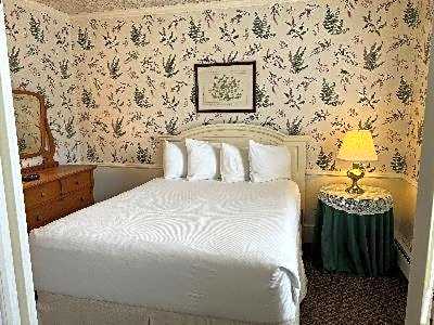 Stafford's Bay View Inn
