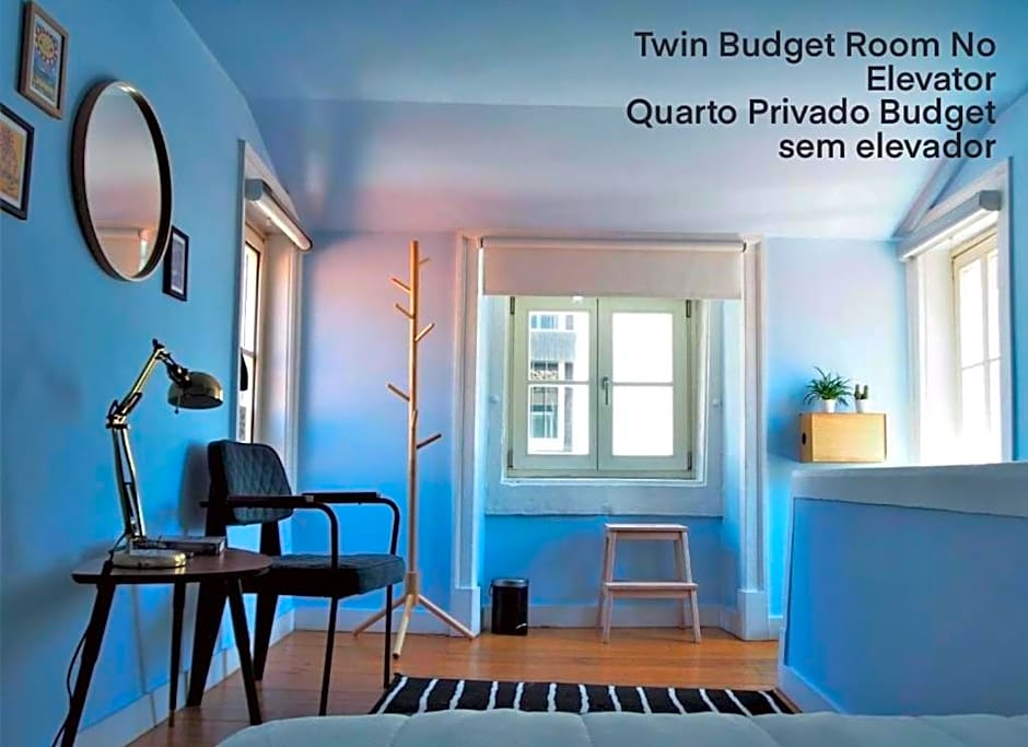 Living Lounge Hostel