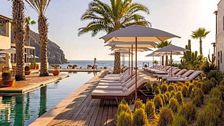 Hotel San Cristobal Adults 15+