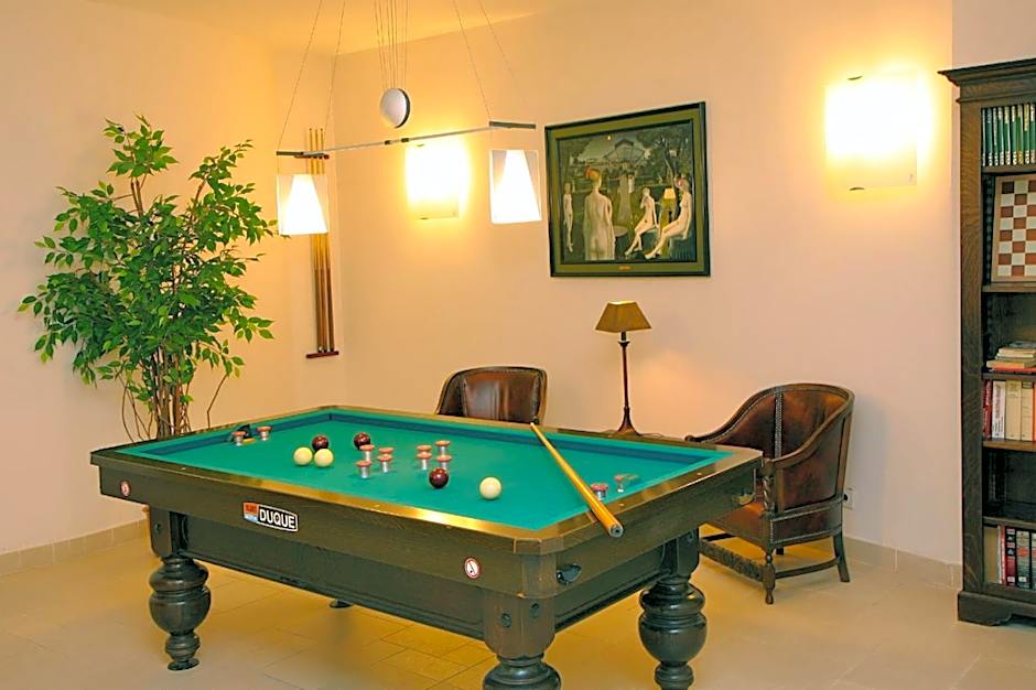 Hotel Iris