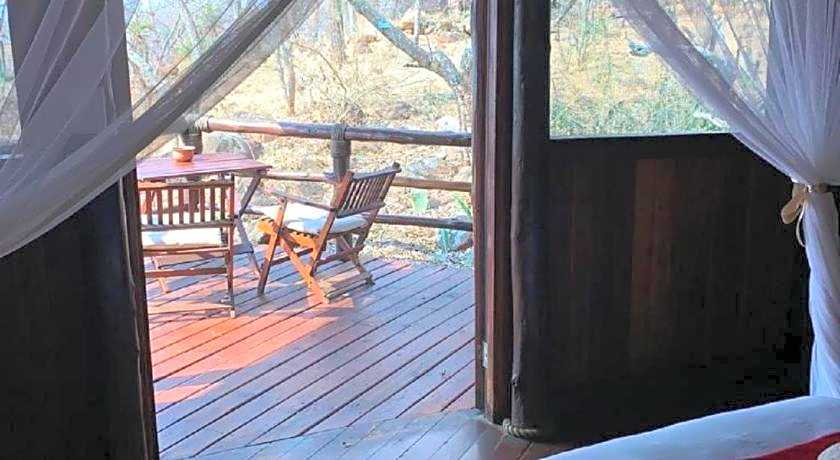 Shayamoya Tiger Fishing And Game Lodge