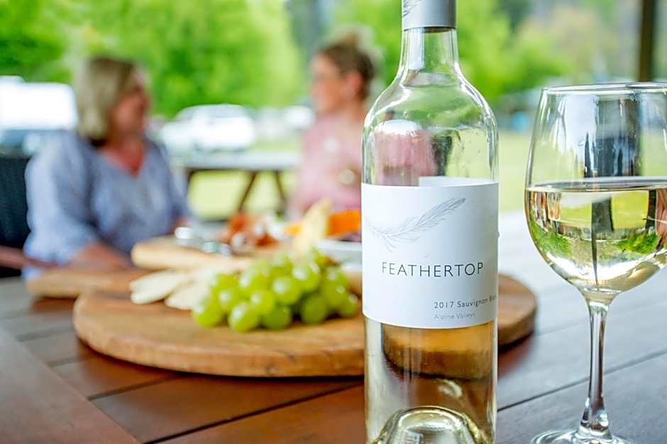 Discovery Parks - Bright